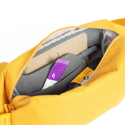 Moment Fanny Sling Bag 2L - Mustard