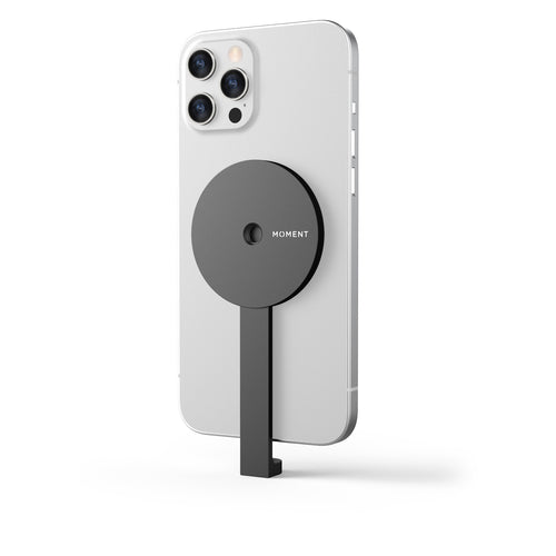 Moment Tripod Mount with MagSafe - Black