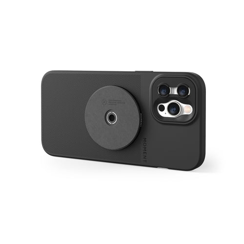 Moment  Wall Mount with MagSafe