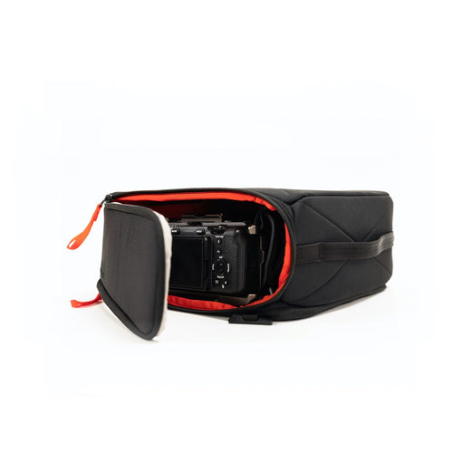 Moment Everything Camera Insert 8L - Black