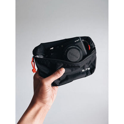 Moment Mini Fanny Sling Bag 1L - Black Ripstop
