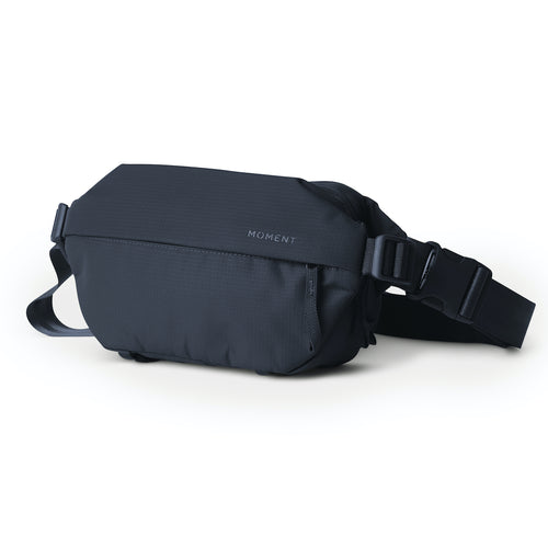 Moment Bag Everything Sling 2L - Navy