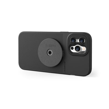 Moment  Wall Mount with MagSafe