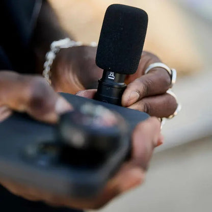 Moment Mobile Shotgun Microphone - Black