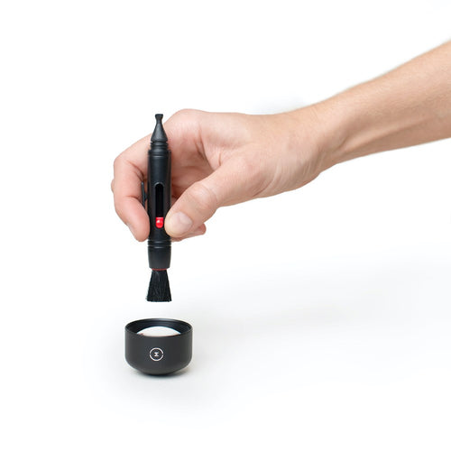 Moment Mobile Lens Cleaning Pen - Black