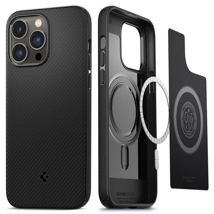 Spigen Core Armor Mag Case iPhone 14 Pro - Black