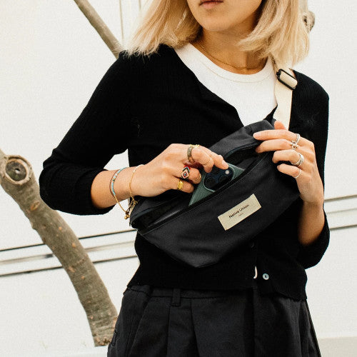 Native Union W.F.A Crossbody Pouch - Black