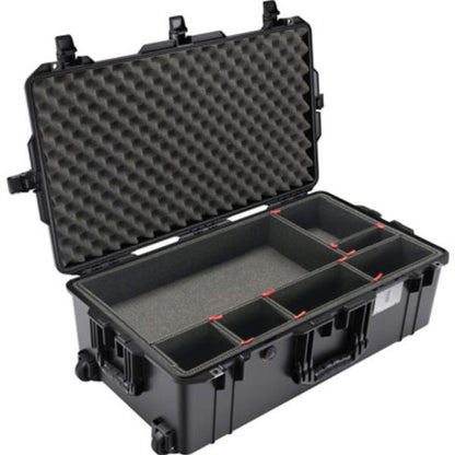 Pelican 1615 Air Case with TrekPak Divider - Black