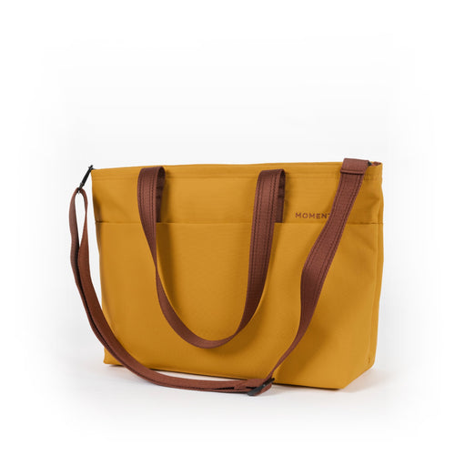 Moment Everything Tech Tote 19L - Workwear