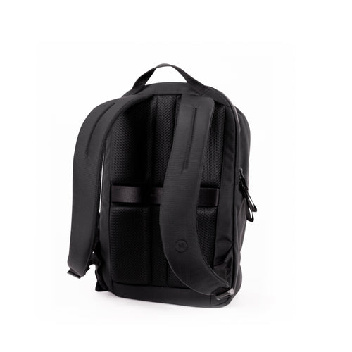 Moment Everything Backpack 21L - Black