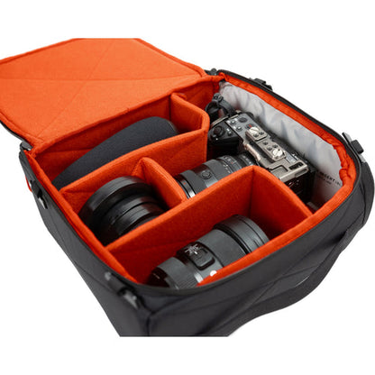 Moment Everything Camera Insert 8L - Black