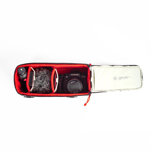 Moment Everything Camera Insert 4L - Black