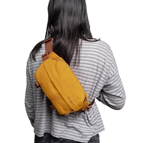 Moment Fanny Sling Bag 2L - Workwear