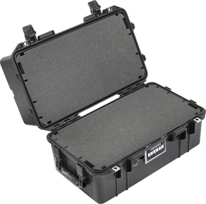 Pelican 1465 Air Case with Foam - Black