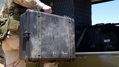 Pelican 1600 Protector Case with Foam - Black